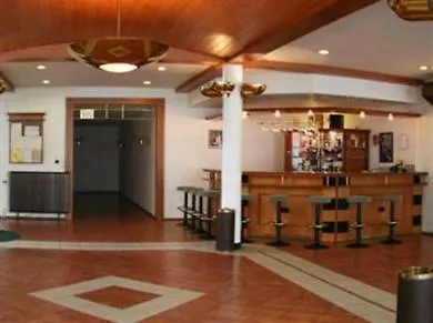 Hotel Tuchlovice 3*,