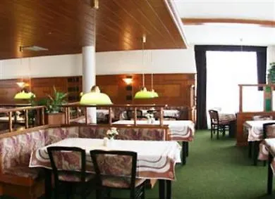 Hotel Tuchlovice